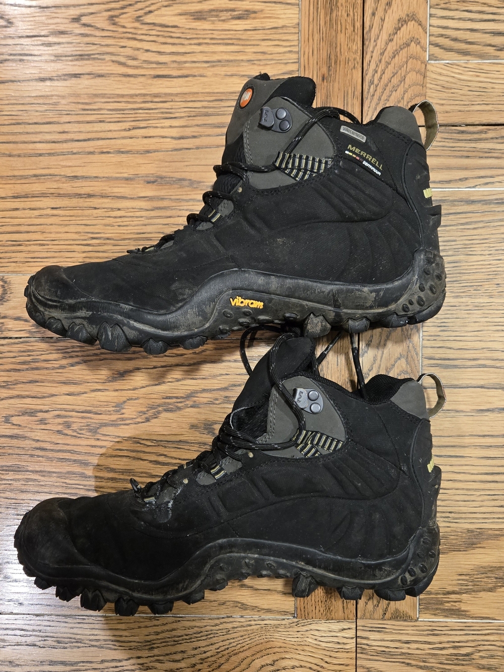 Merrell Black Men's Trail-Ready Hiking Boots